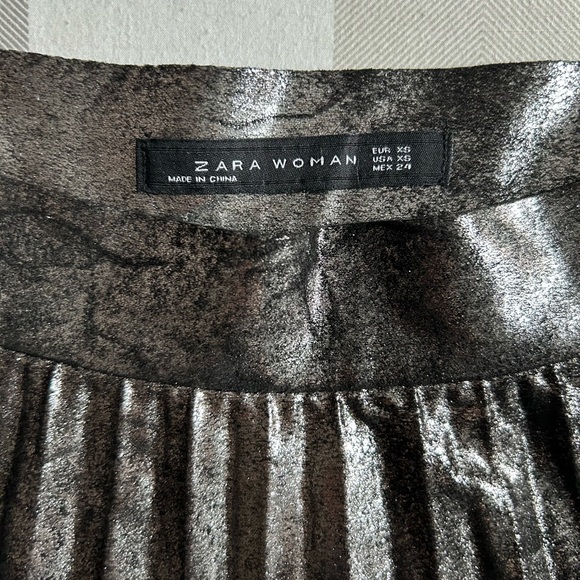 Zara Midi Skirt - Picture 3 of 3